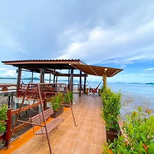 Baan Purada , Ko Lanta Thailand