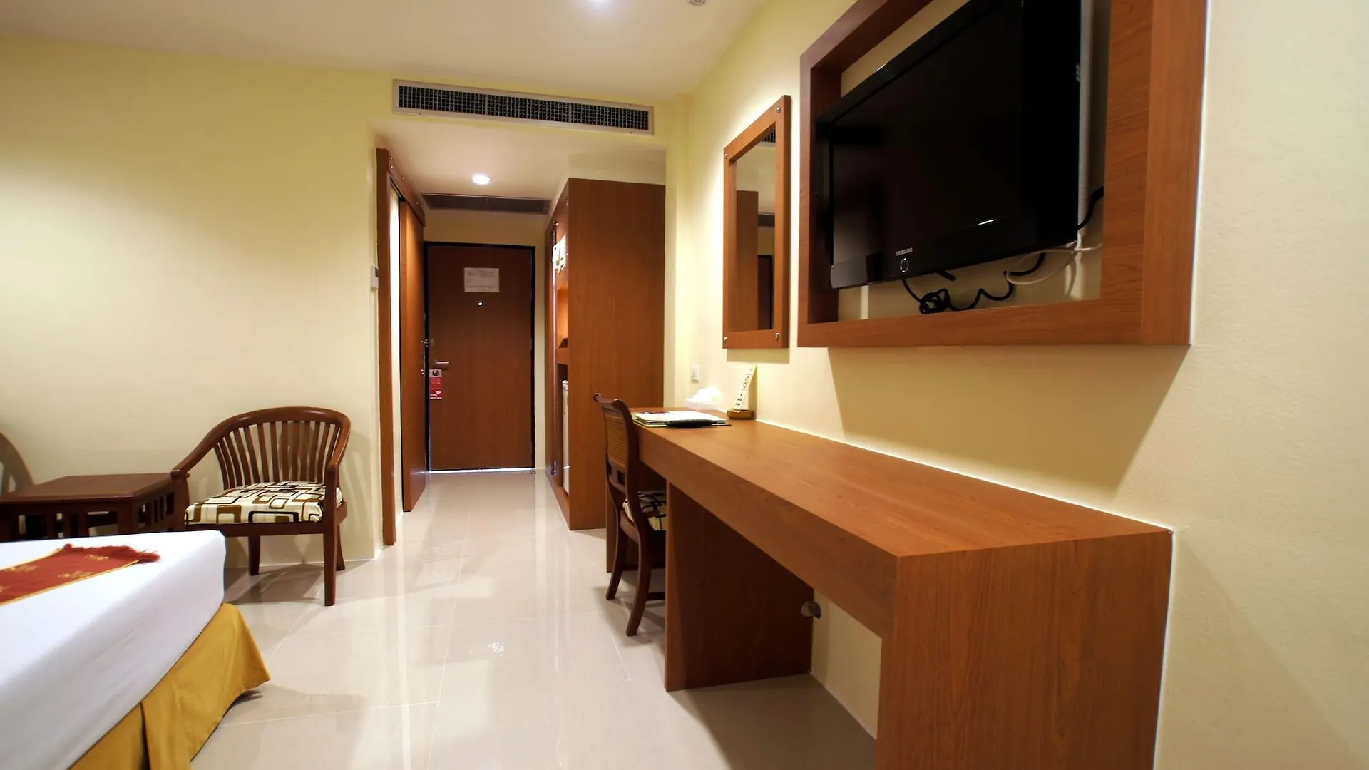 Khaolak Sunset Resort - Adults Only - Sha Extra Plus Khao Lak