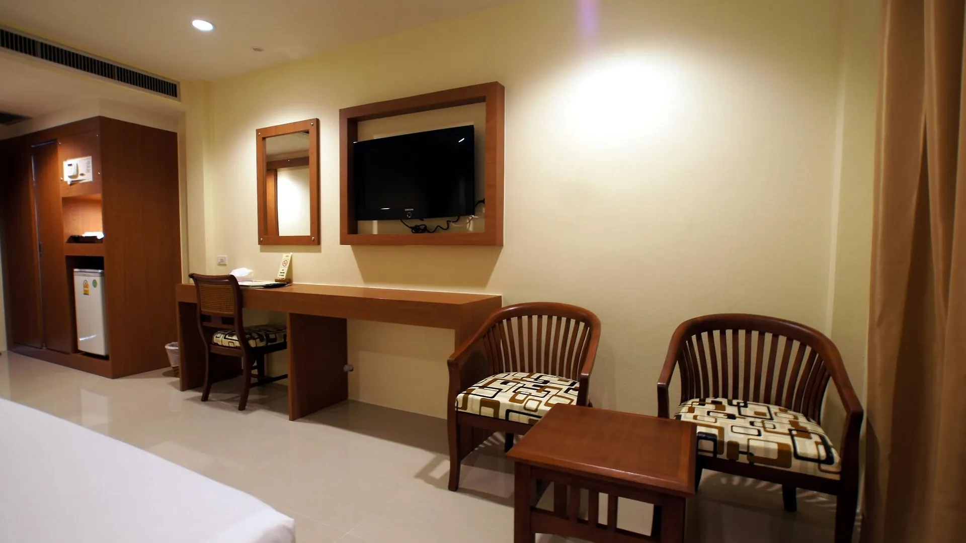 Khaolak Sunset Resort - Adults Only - Sha Extra Plus Khao Lak